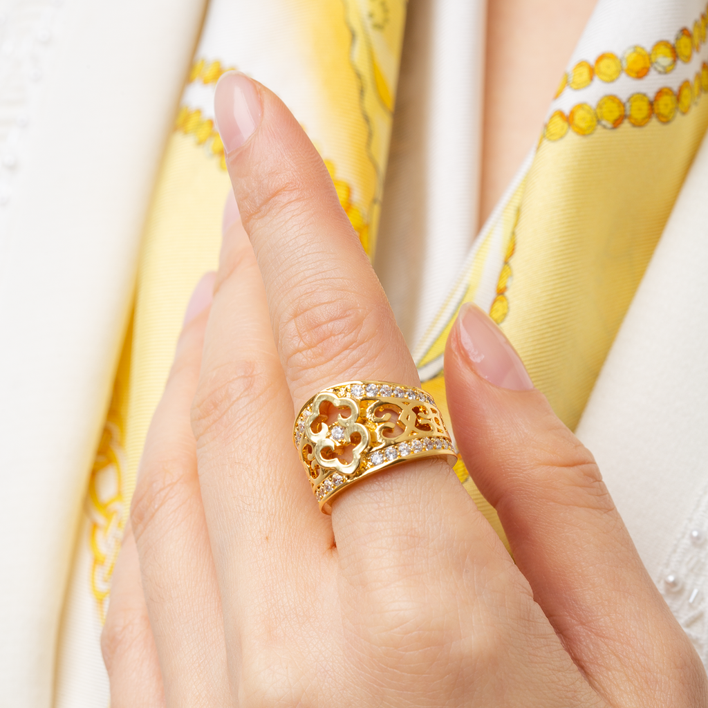 Mongolian Bowls Ring Gold 
Model - Shen Yun Collections