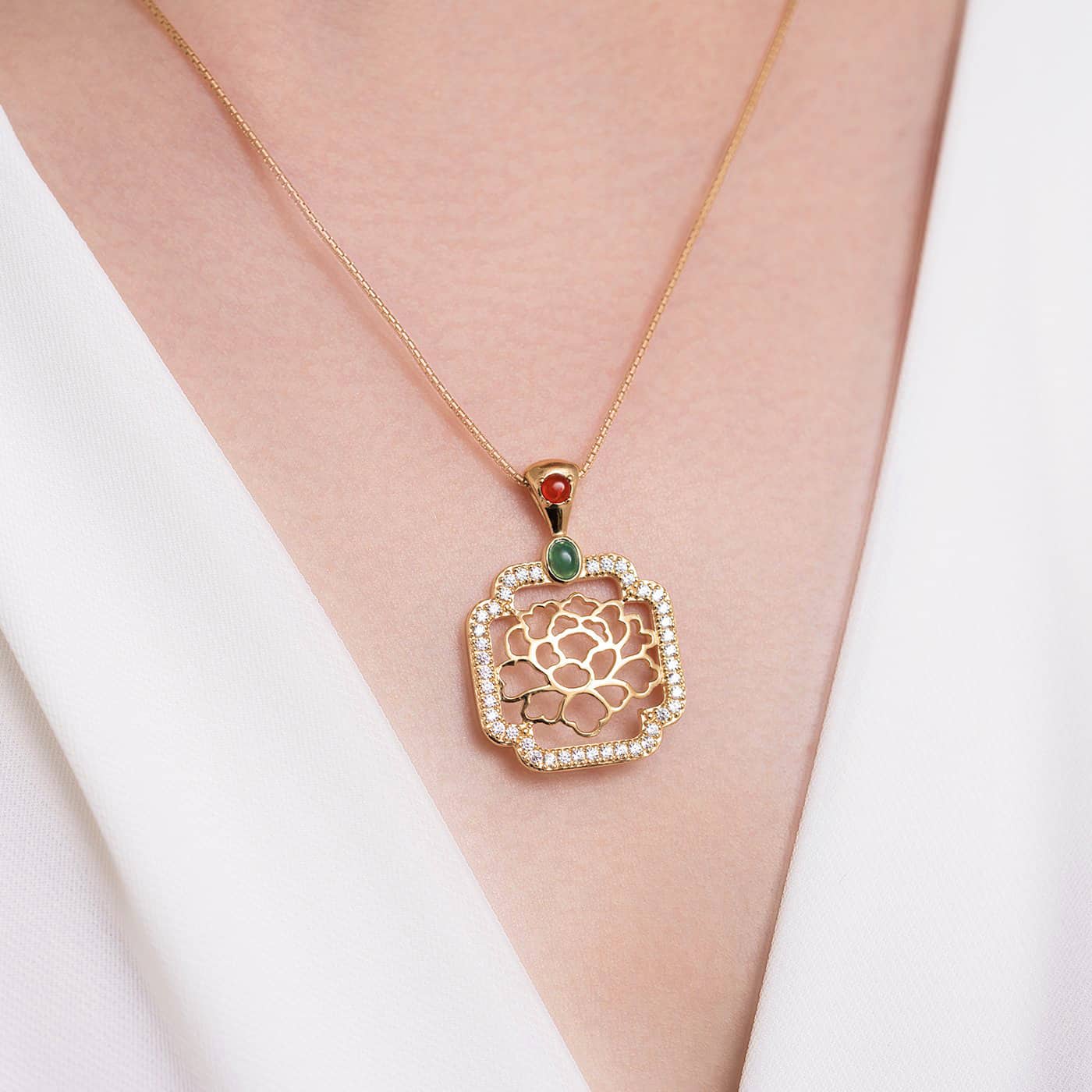 Tang Flower Necklace Model Image 1 - Shen Yun Collections