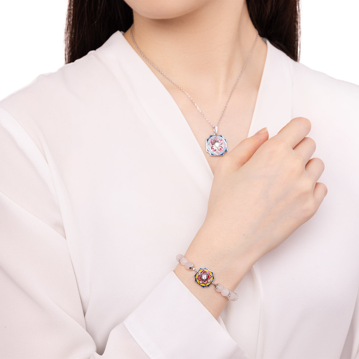 Floral Bliss Bracelet Rose Quartz 2025