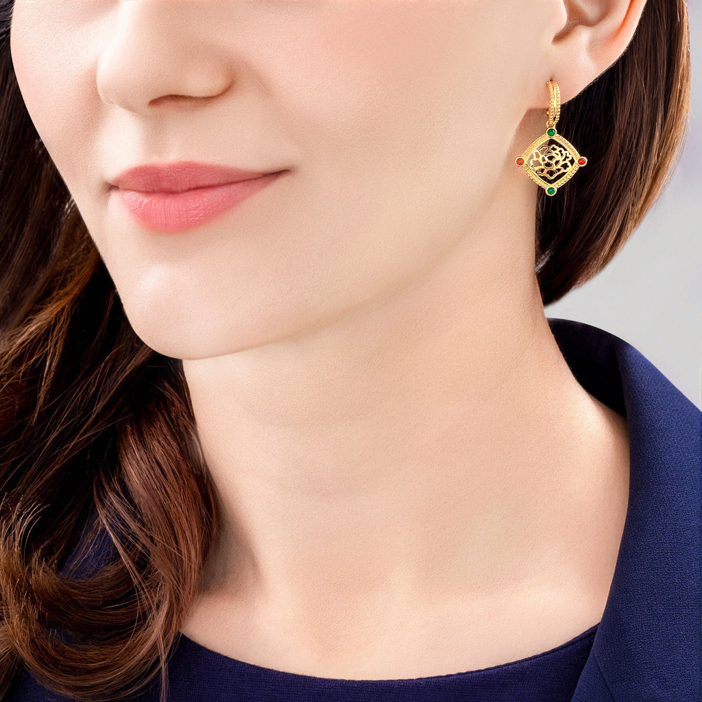 Golden Tang Peony Dangle Earrings Model | Shen Yun Collections